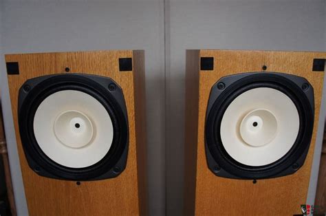 Pair of Fostex FE207-E Full Range Speakers in Real Oak Veneer Cabinets ...