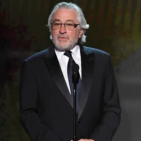 Robert De Niro Proves Why He's Such a Legend at SAG Awards