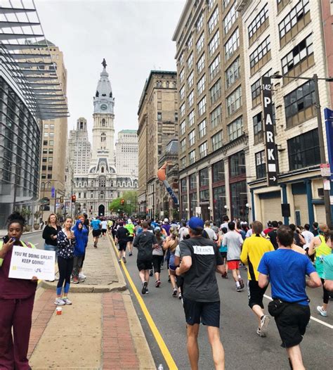 The Best Signs at Philadelphia's 2018 Broad Street Run