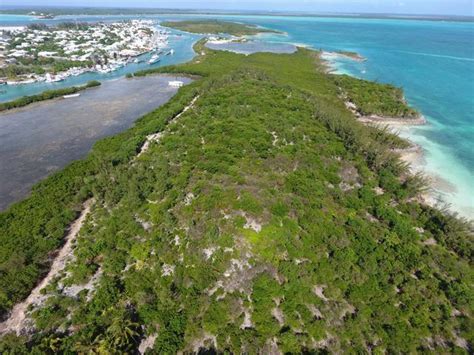 RUSSELL ISLAND BAHAMAS WATER FRONT ACREAGE