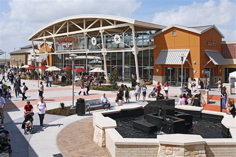 Complete List Of Stores Located At Houston Premium Outlets® - A ...