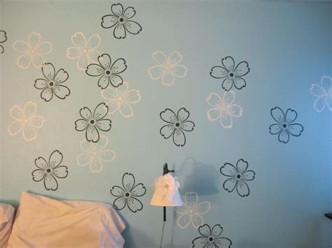 Most Amazing Stencil Wall Painting Designs Ideas - Live Enhanced