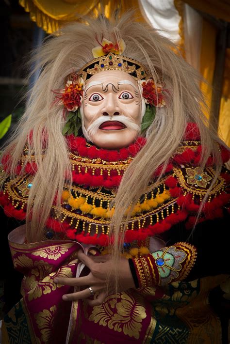 Topeng Werda Lumaku: The Grandsire's Dance - NOW! Bali