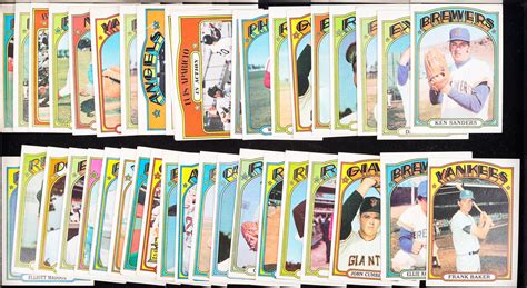 Lot - 1960s Baseball Cards, Clean