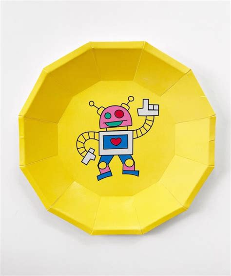 Robot themed party dessert paper plates set of 8 - Party Trends