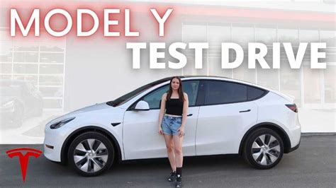 Tesla Model Y 7-Seater Review From A Female Perspective