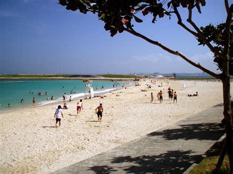 Okinawa Travel Guide: Pictures of Okinawa Beaches