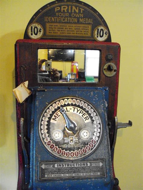 Antique Arcade Metal-Typer | Coin operated, Arcade, Penny arcade