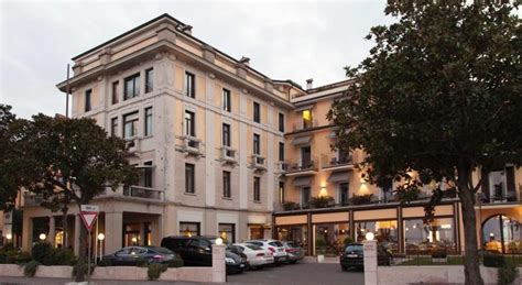 Park Hotel Desenzano del Garda - Lake Garda | Gardalake.com | Historic hotels, Park hotel ...