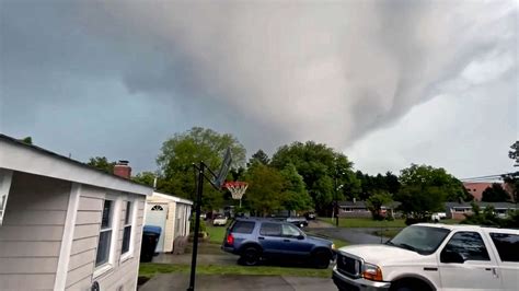 EF3 tornado destroys more than 100 structures in Virginia Beach ...