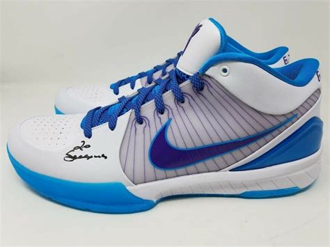 Kobe Bryant Signed Nike Kobe 4 Protro Limited Edition Basketball Shoes ...