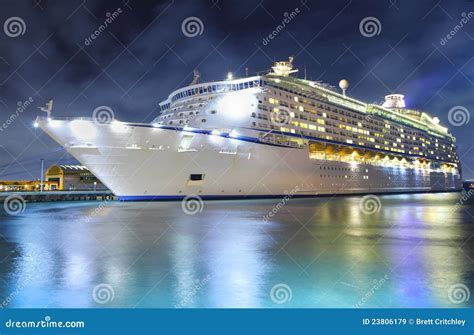 Cruise ship night stock image. Image of reflection, tropical - 23806179