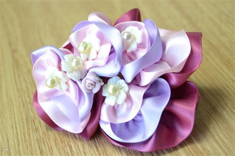 Distinctive Ribbon Flower Hair Clips Pictures, Photos, and Images for ...