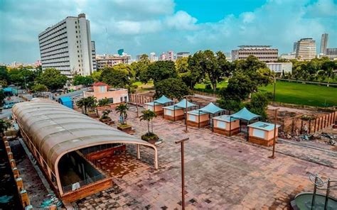 People’s Square, Karachi: Location, Facilities & More! | Zameen Blog