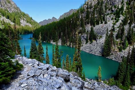 Complete Guide to Hiking the Enchantments: Permits, Backpacking Tips ...