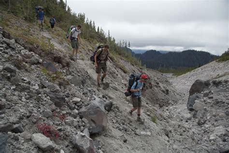 Hiking Mount St. Helens – Scout Life magazine