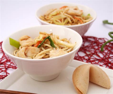 Fried noodles with chicken stock image. Image of dinner - 37187181