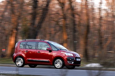 CITROEN C3 Picasso Review - autoevolution