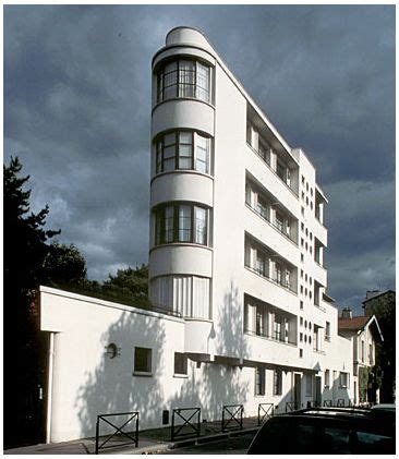 Streamline Condominium in Paris, built around 1935 | Art deco buildings, Art deco architecture ...