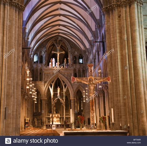 Norway Trondheim Nidaros cathedral interior church windows rosette ...