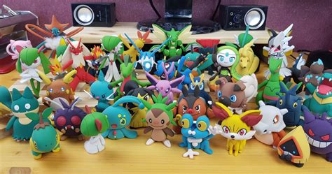 Artist Creates Incredible Pokémon Sculptures Out Of Clay