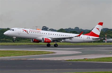 Austrian Airlines Fleet Embraer 195 Details and Pictures