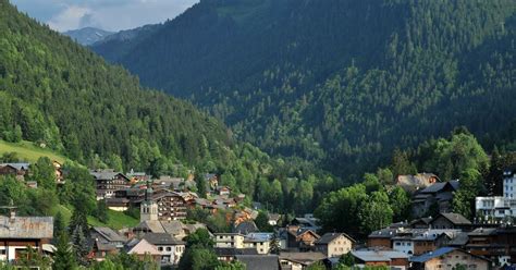 16 Best Hotels in Morzine. Hotel Deals from £70/night - KAYAK