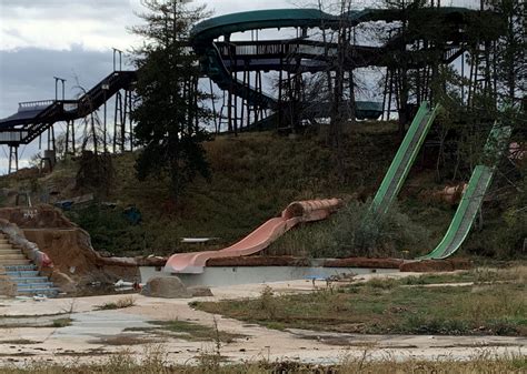 Demolition begins at abandoned Raging Water/Seven Peak water park