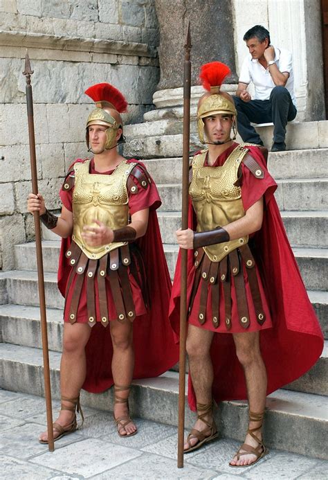 Roman soldiers - a photo on Flickriver