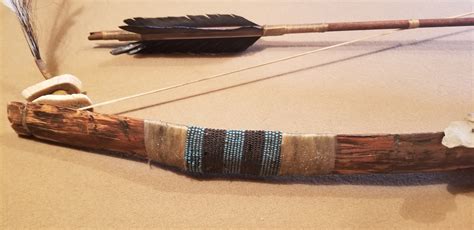 Native American bow and arrow | Collectors Weekly