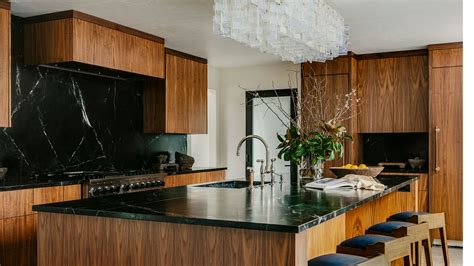6 lessons in retro style from a smart, mid-century kitchen