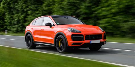 Porsche Cayenne Coupe Review 2024 | Drive, Specs & Pricing | Carwow