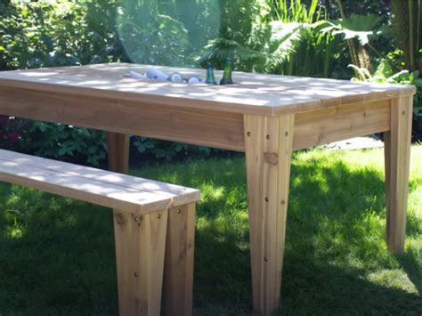 5 DIY Cedar Projects to Finish in a Weekend - The WoodSource