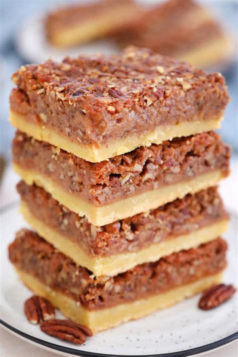 Best Easy Pecan Pie Bars Recipe [VIDEO] - Sweet and Savory Meals