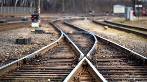 Why Railroad Workers United wants US rail infrastructure publicly owned - FreightWaves