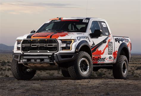 Ford shows off 2017 F-150 Raptor Baja 1000 race truck at SEMA