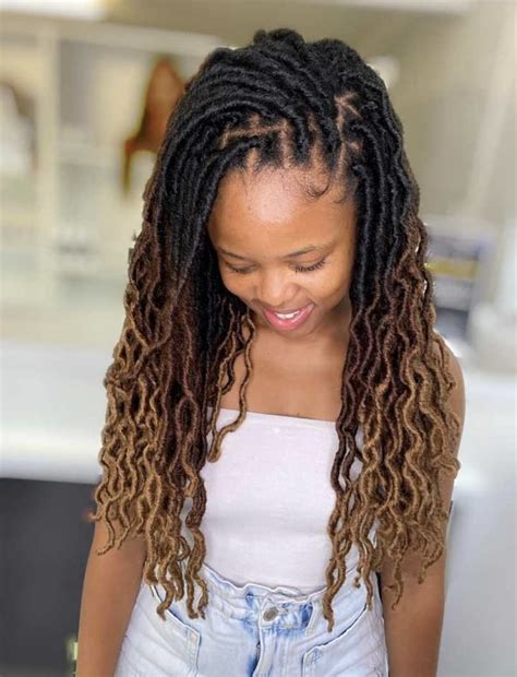 Wavy Faux Locs Crochet Hair New Goddess Locs Pre-Looped Synthetic Braid Ombre Brown T1b/30 Curly ...