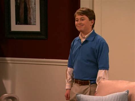 Nevel Papperman | iCarly-Pedia | FANDOM powered by Wikia