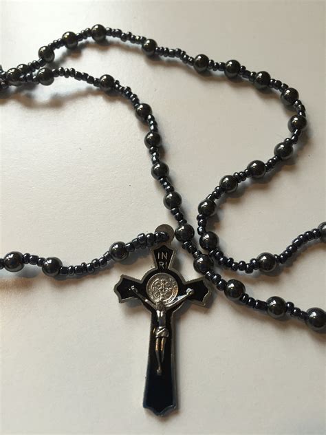 Black beaded Rosary - www.awe-tuning.com