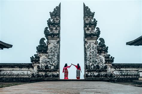 A Guide To Visiting The Bali "Gates Of Heaven" (Pura Luhur Lempuyang)