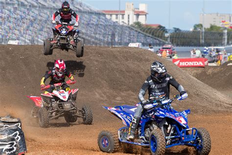 ATVision: ATV Supercross - ATV Motocross