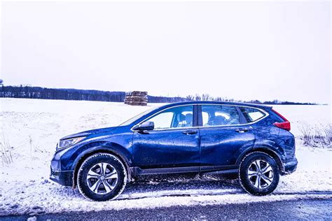 Honda CR-V in Snow & Winter Driving (Explained)