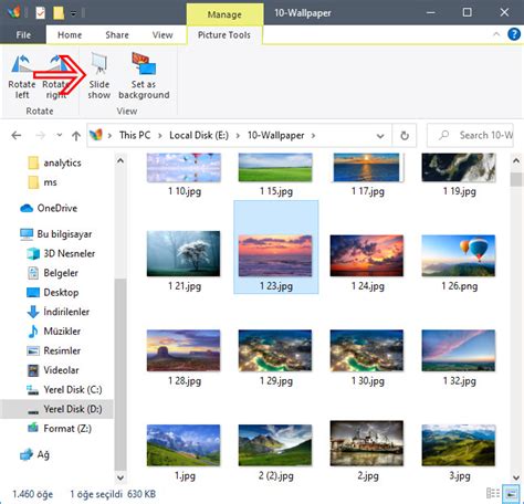 Use the Slideshow feature in Windows Explorer