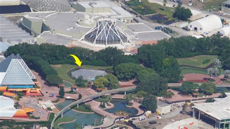 PHOTOS: EPCOT International Flower & Garden Festival Flower Beds Removed During Extended Park ...