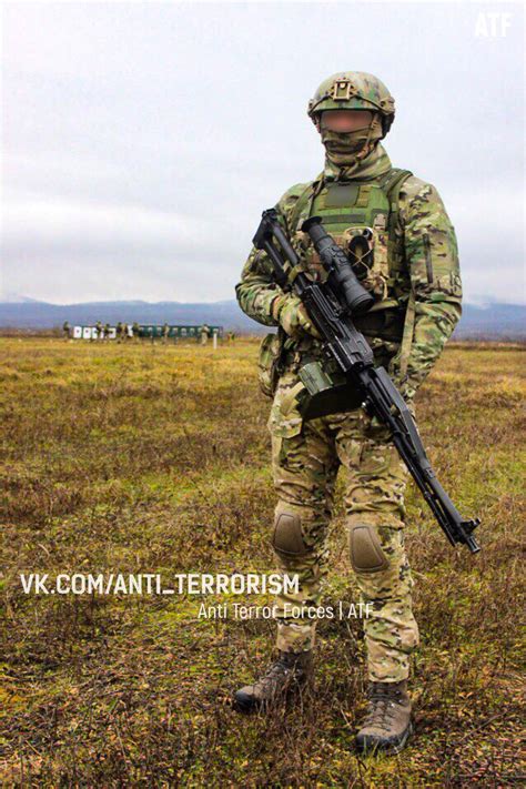 Rob Lee on Twitter: "Photo of a Russian MoD spetsnaz machine gunner. https://t.co/31c29Evhqe…