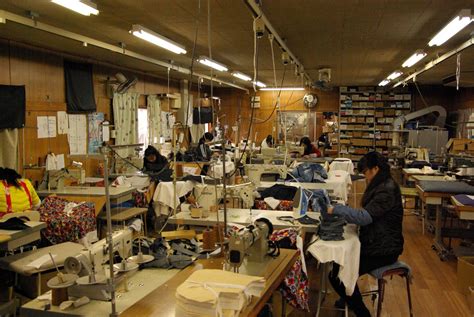 F.O.B FACTORY BLOG: SEWING FACTORY& SEWING MACHINE