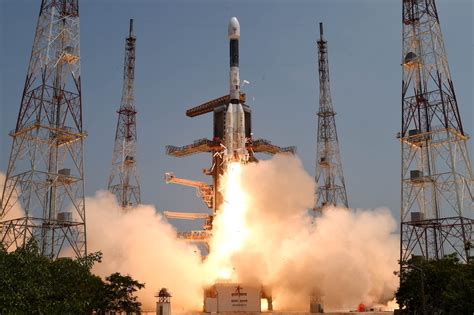 India launches first in new generation of navigation satellites – Spaceflight Now