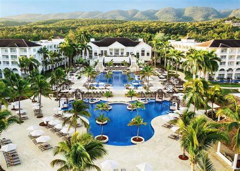 Hyatt Ziva Rose Hall | Hotels in Montego Bay | Audley Travel