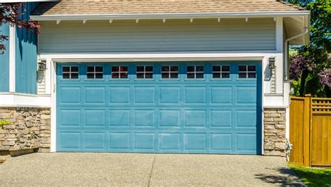 Garage Door Color Ideas (Ultimate Guide) - Designing Idea