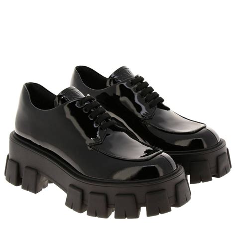 Prada Women's Oxford Shoes in Black - Lyst